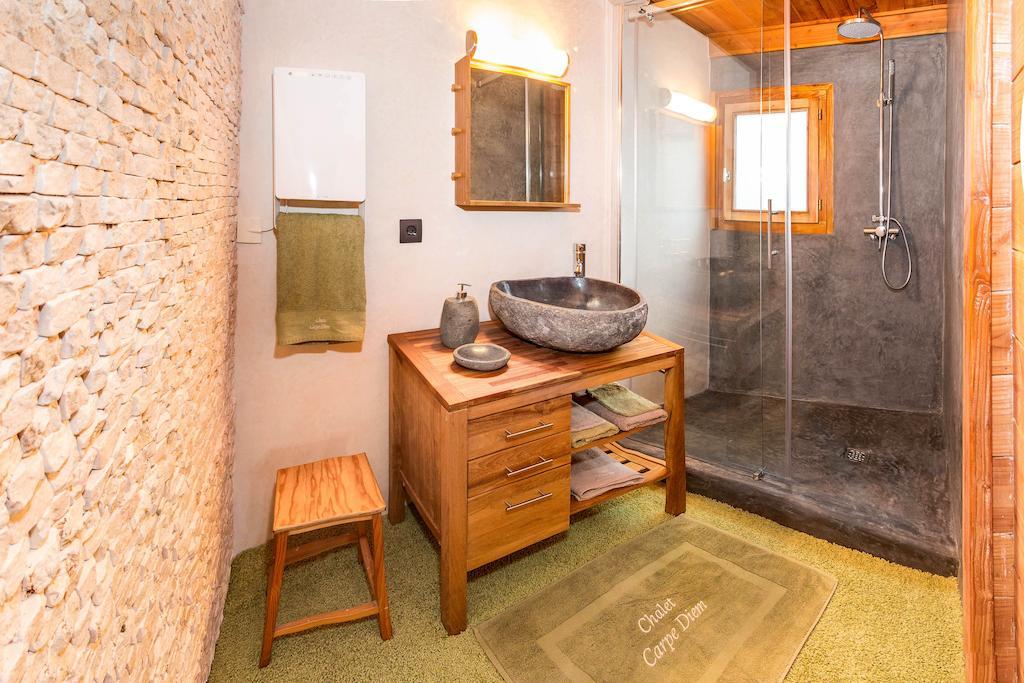 Chalet Carpe Diem La Batie-Neuve Номер фото